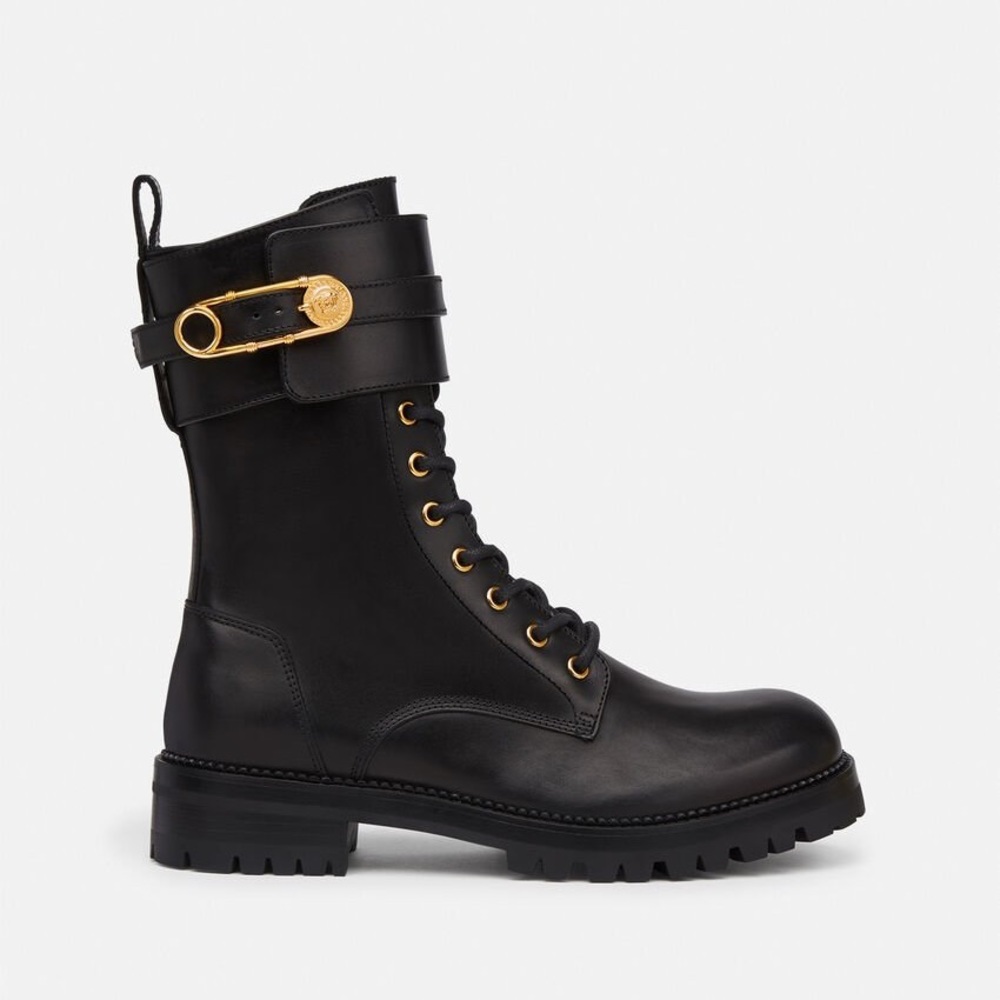 VERSACE SAFETY PIN LEATHER BOOTS. Size 37. NEW.